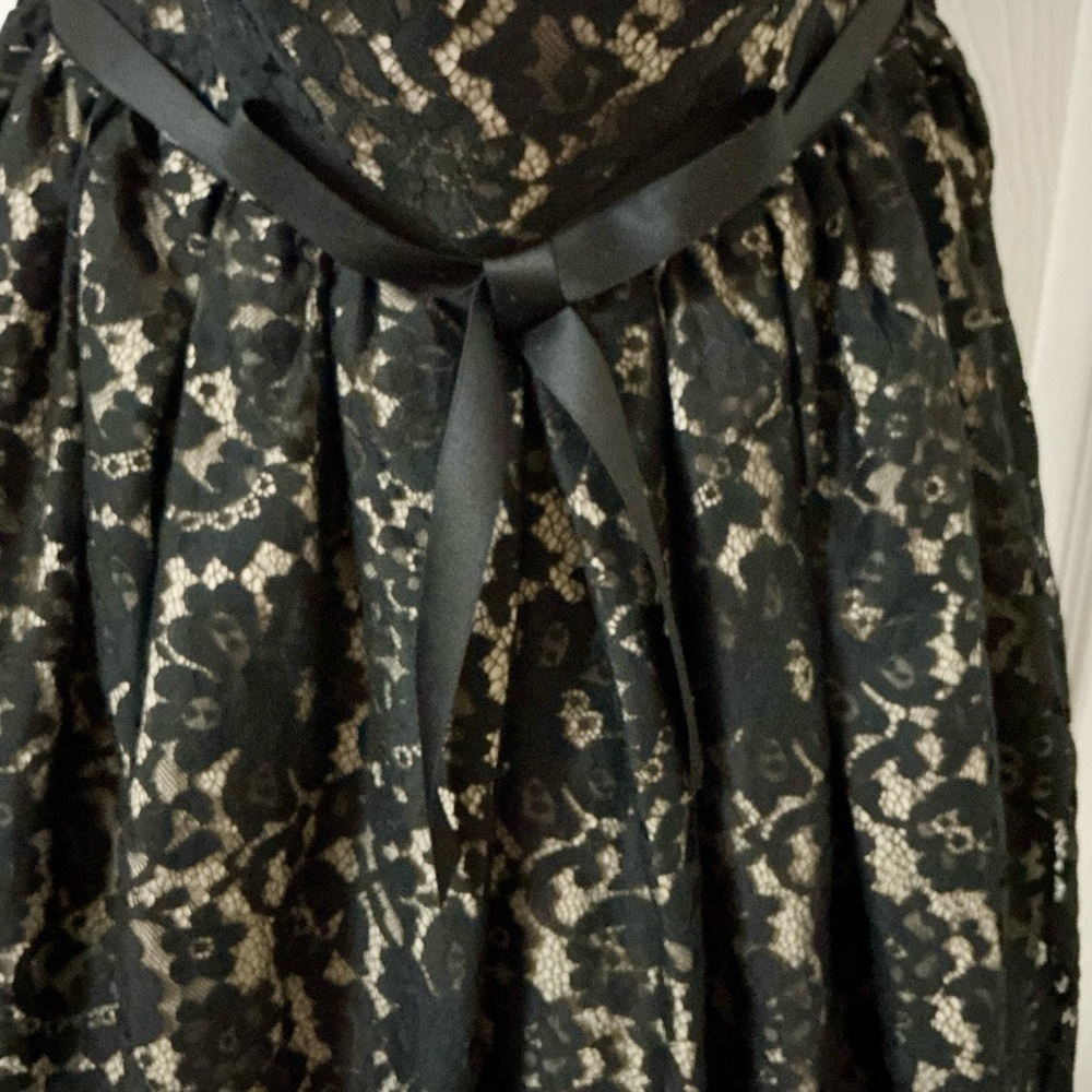 Neiman Marcus Tan Dress with Black Lace - Picture 2 of 5